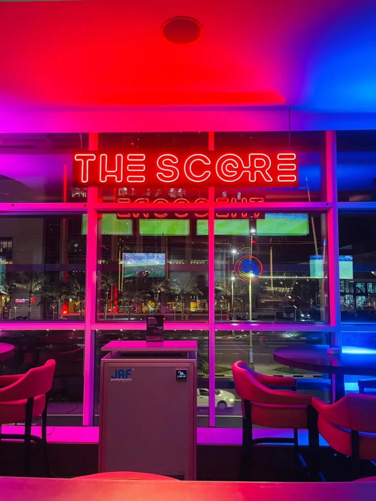 Custom Neon Signs Qatar - Stand Out with Speedline Media Service